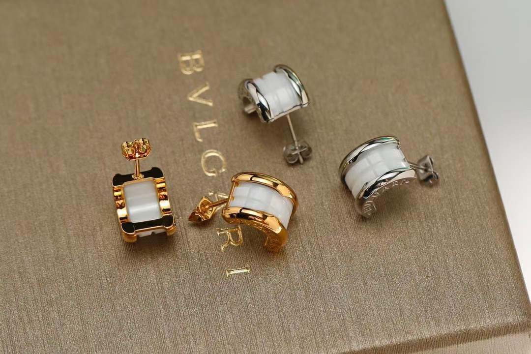 Boucles d'oreilles acier BVLGARI céramique