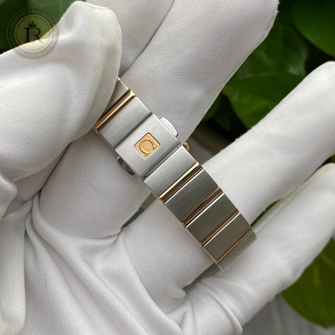 Omega constellation quartz - or sedna