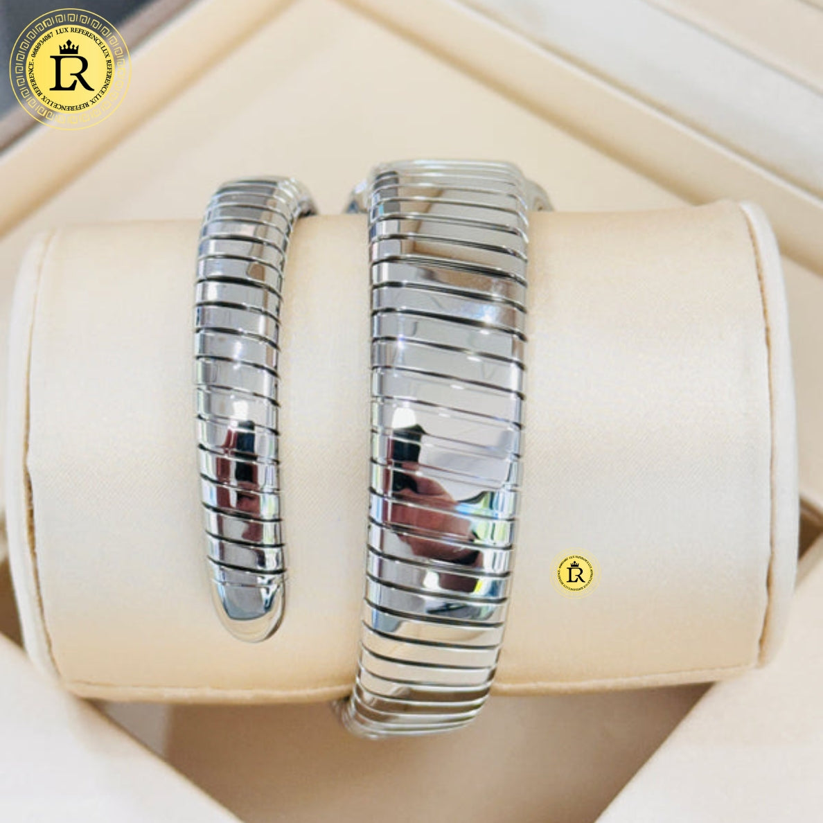 Bvlgari Serpenti fond blanc sertie