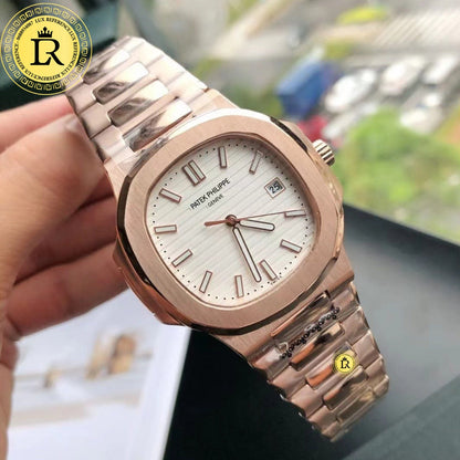 Nautilus Jumbo 5711/1R White Dial