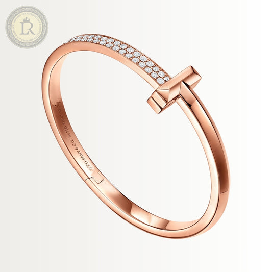 Bracelet Tiffany T orné de diamants en or rose