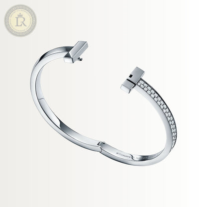 Bracelet Tiffany T orné de diamants en or blanc