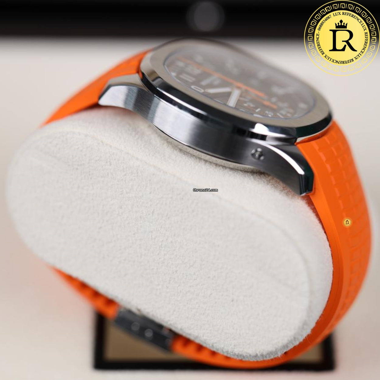 Patek Philippe 5968A - AQUANAUT Orange