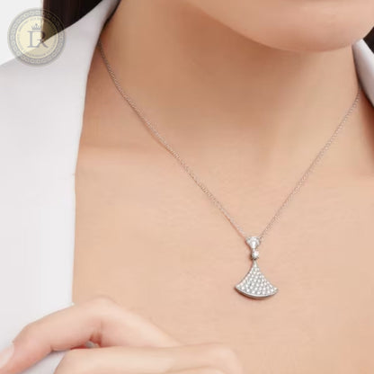 Collier Bvlgari Divas’ Dream Diamants, or blanc
