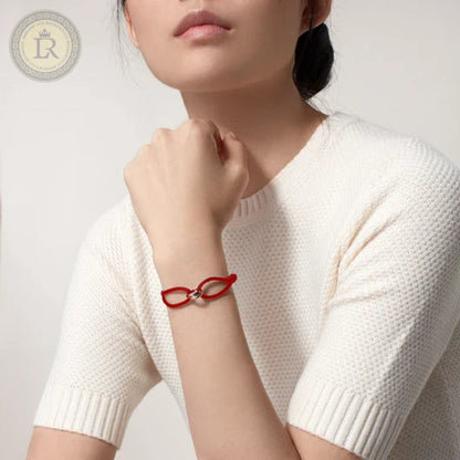Bracelet Cartier Trinity, Cordon rouge