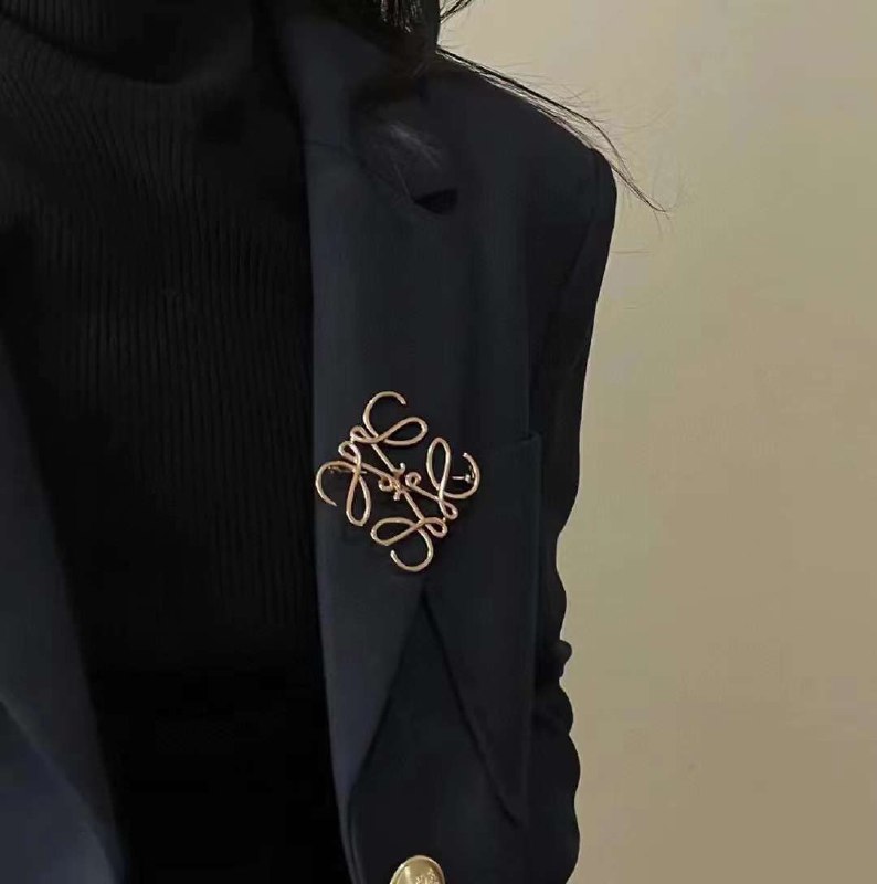 Broche LOEWE