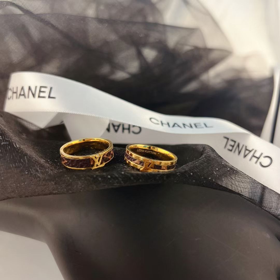 Bague femme acier doré LOUIS VUITTON