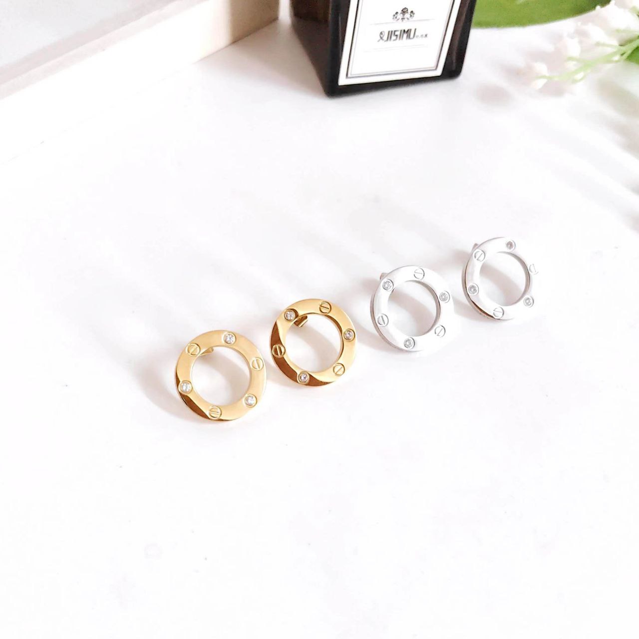 Boucles d'oreilles acier Cartier LØVE