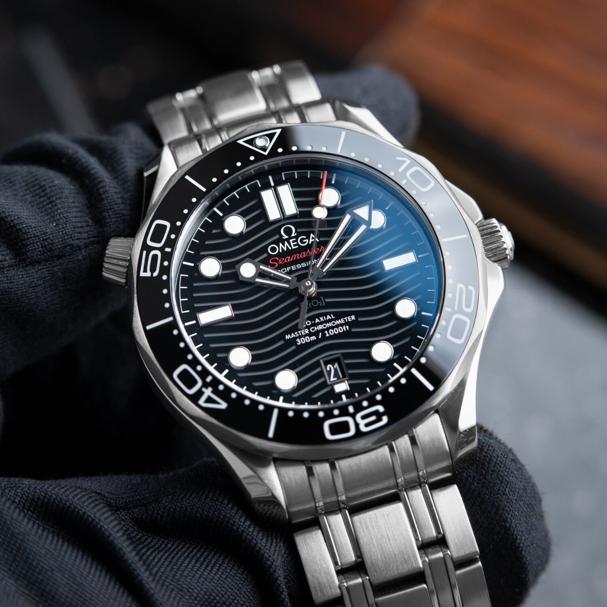 Omega Seamaster Diver 300M BLACK DIAL