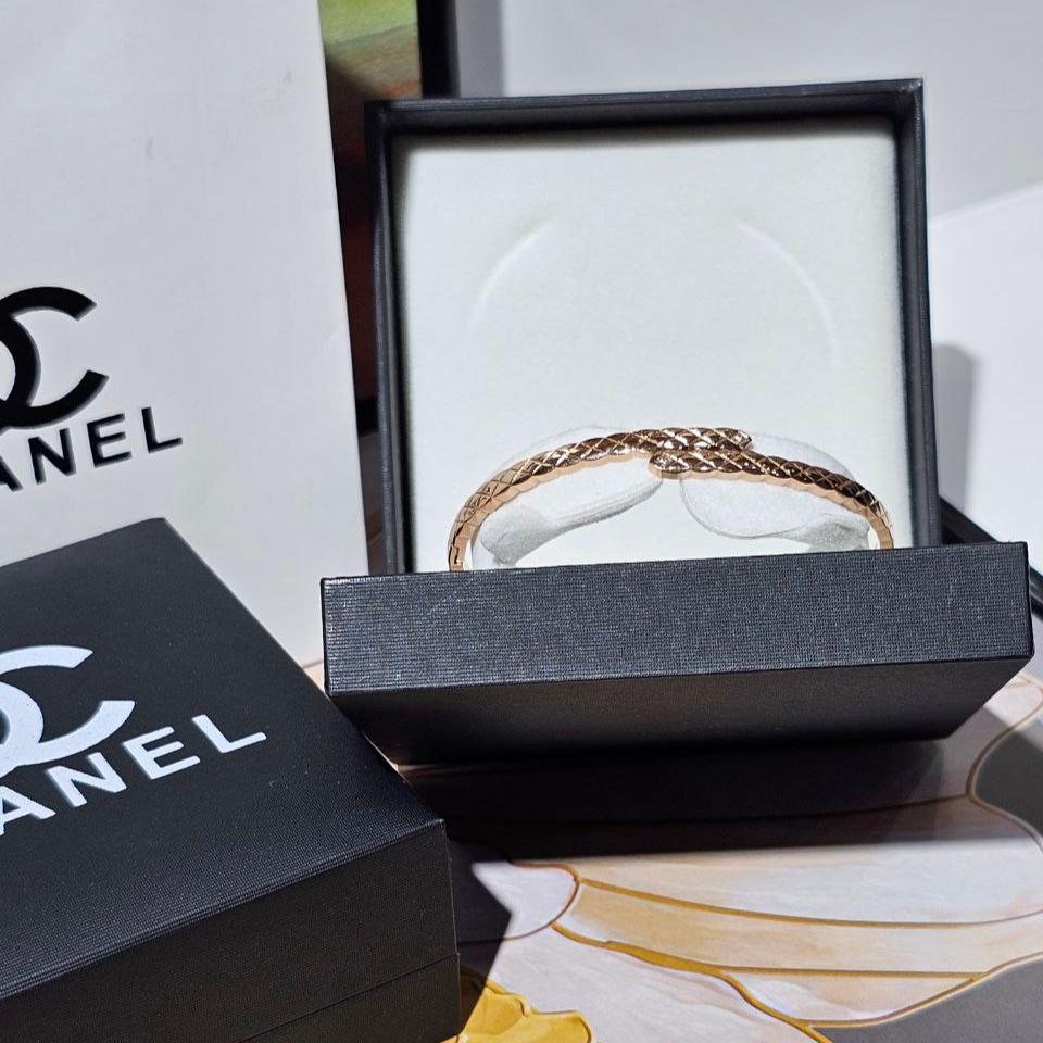 Bracelet femme acier CRUSH de CHANEL