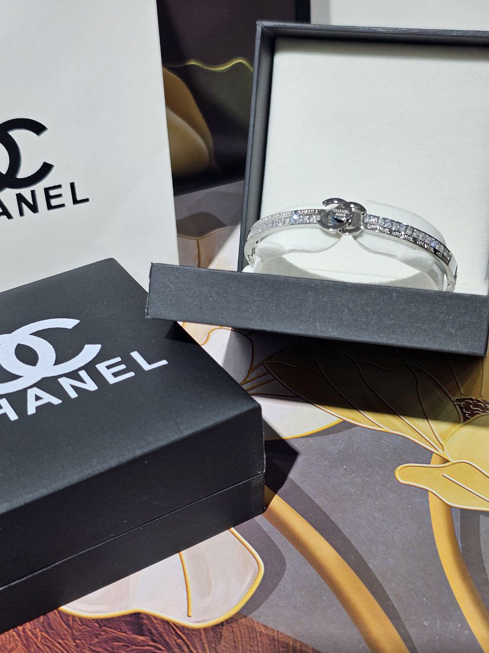 Bracelet femme acier CHANEL strass